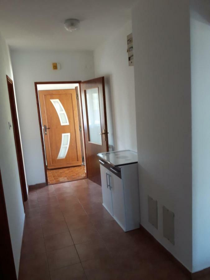 Apartman Petra & Tena Szluin Kültér fotó